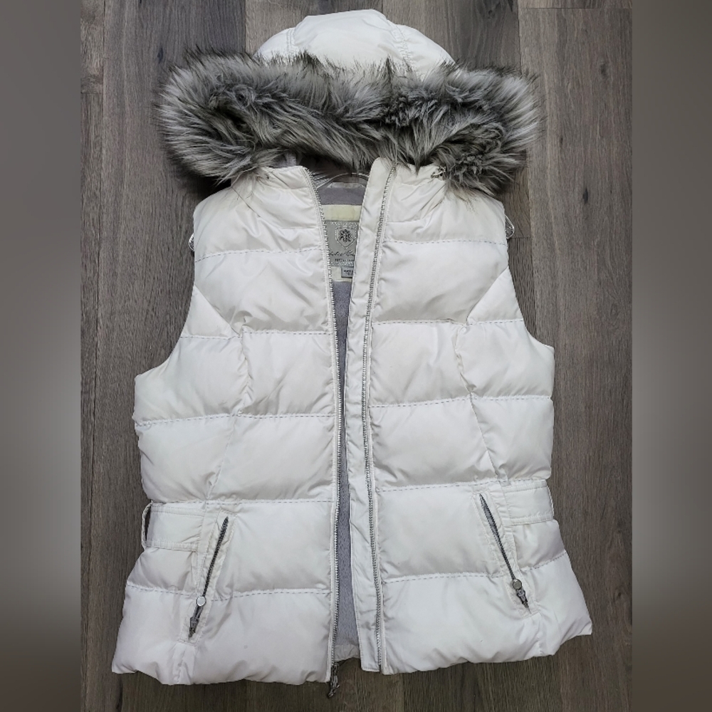 Eddie Bauer White Puffy Sleevless Vest with Faux Fur Hood for Women Goose Down